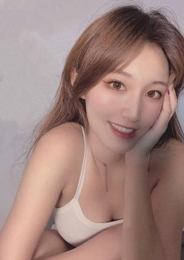 在京的妹子，让你体验A片身临其境