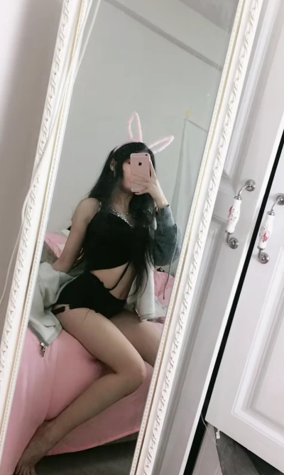 草桥沐沐胸大身材好，服务真周到！